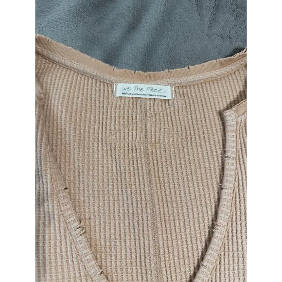Free People SZ Medium Oversized Beige Boxy Waffle Long Sleeve Thermal Top Women - Picture 5 of 12